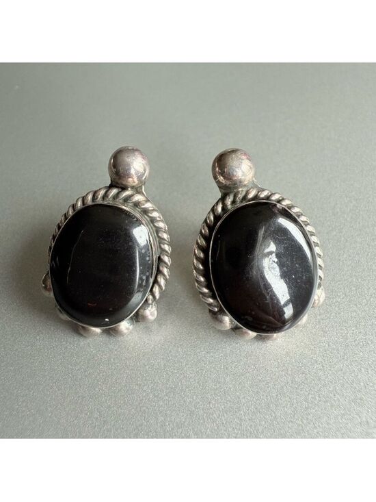 Jewelry - Mexico Black Onyx Sterling Silver Cable and Beads Design Stud Earrings
